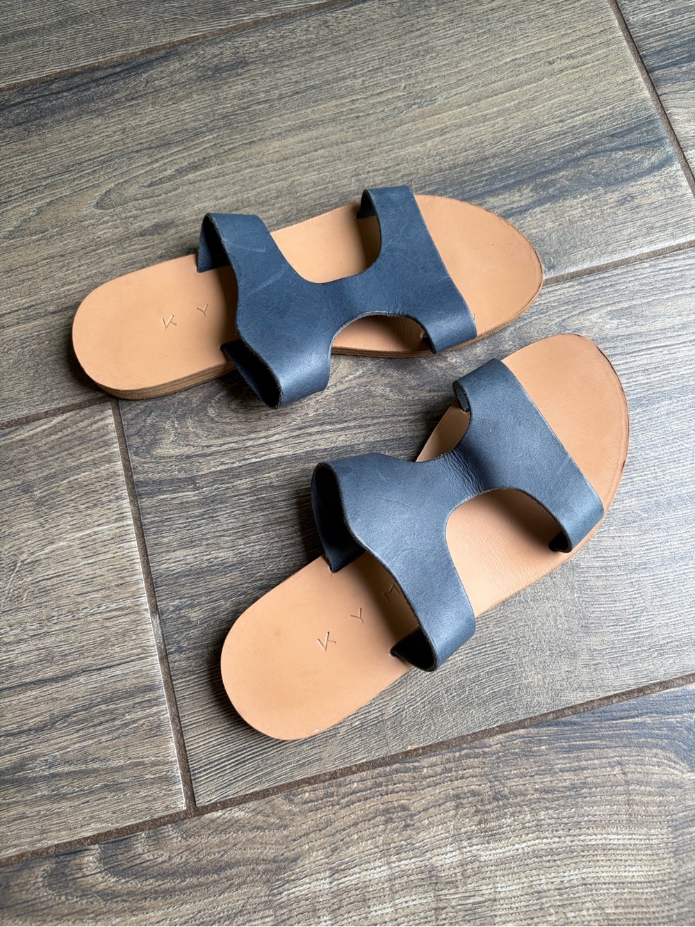 KYMA Flat Blue Leather Sandals with Tan Footbed